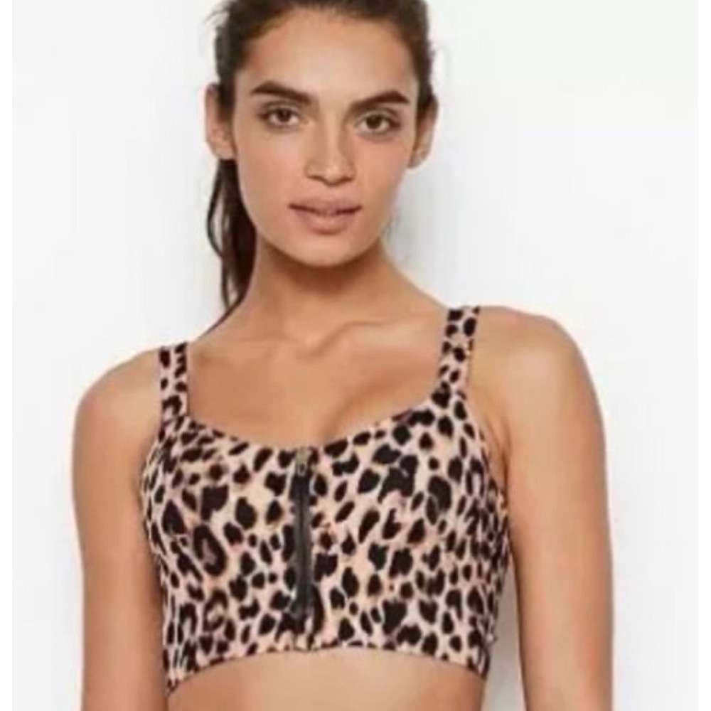 Victoria's Secret Knockout Front-Close Sport Bra 38D Leopard Maximum Support